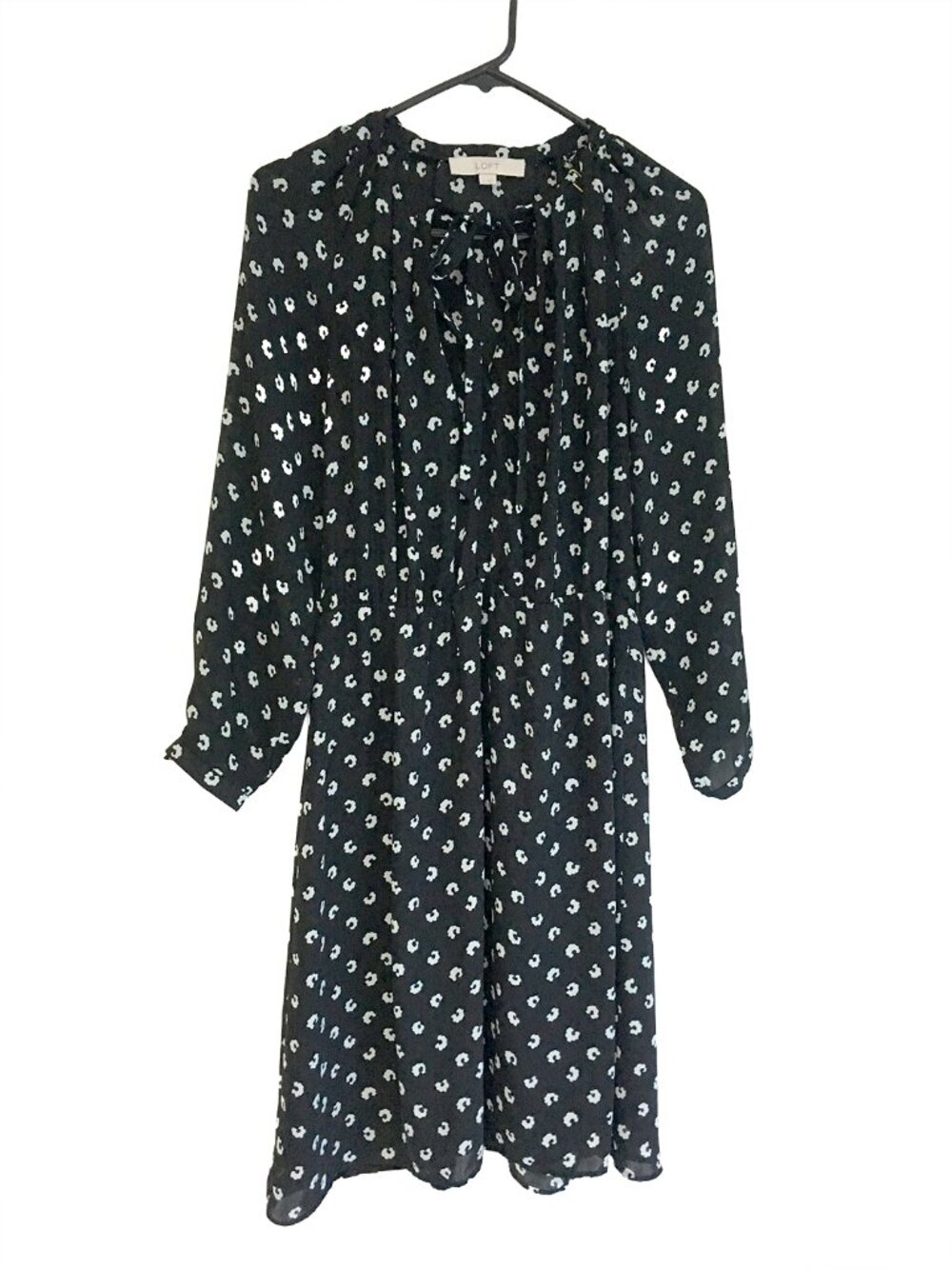 Loft Women's Black Midi Dress with Pattern Size 4